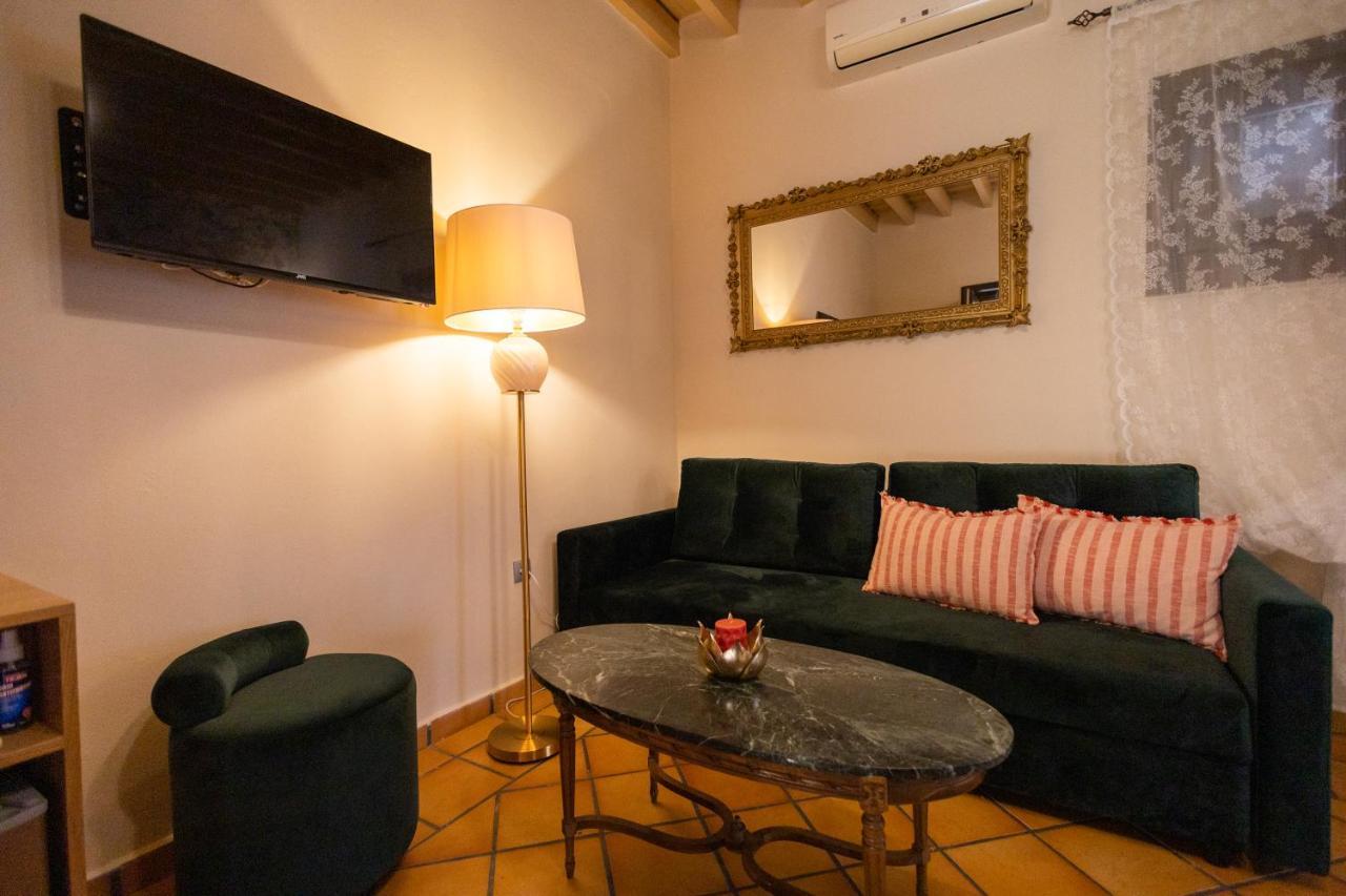 April Luxury Suites (Adults Only) Rhodes City 외부 사진