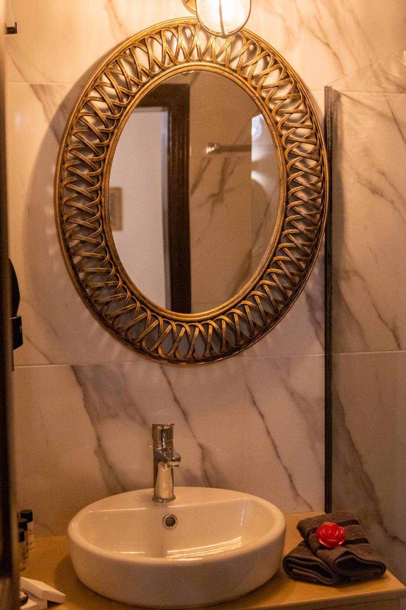 April Luxury Suites (Adults Only) Rhodes City 객실 사진