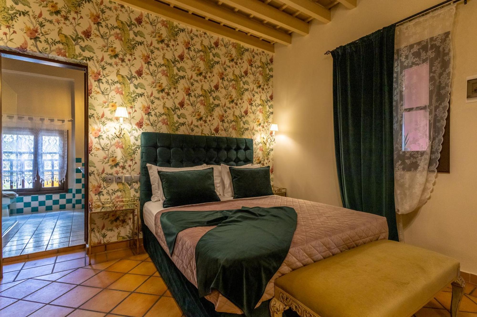 April Luxury Suites (Adults Only) Rhodes City 객실 사진